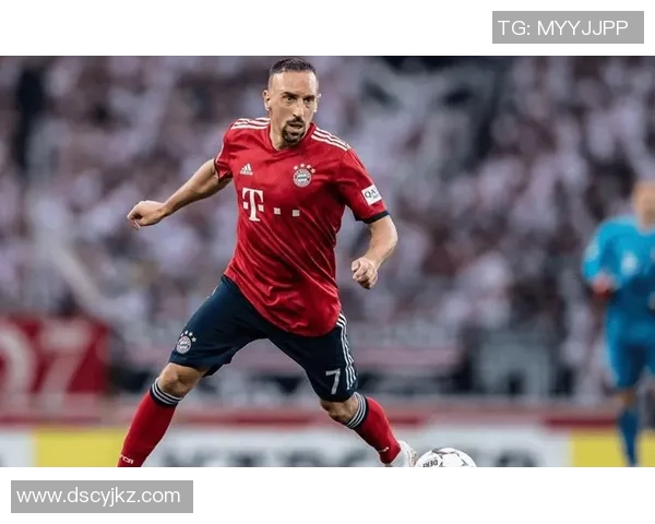 长脸足球球星发型推荐与打造技巧提升整体颜值与气质